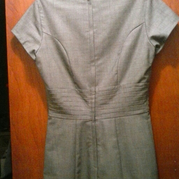 H&M Formal Dress 4 - Picture 4 of 5